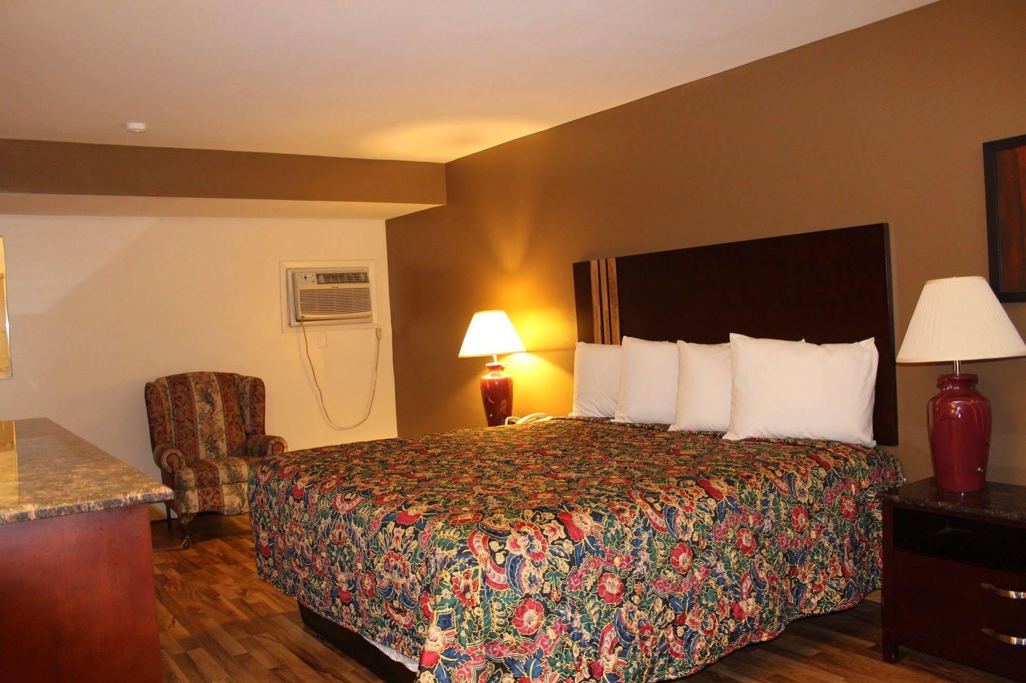 American Inn And Suites Countryside Eksteriør billede